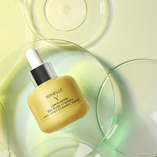 LUMIFUSÍON DYNAMISCHES SERUM GEGEN VERFÄRBUNGEN MIT 10% REINEM VITAMIN C